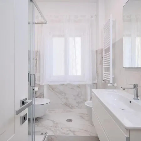 Apartment Ampio A 2 Passi Dal Centro Rom