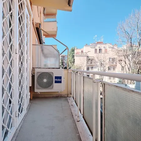 Ampio A 2 Passi Dal Centro Apartmán